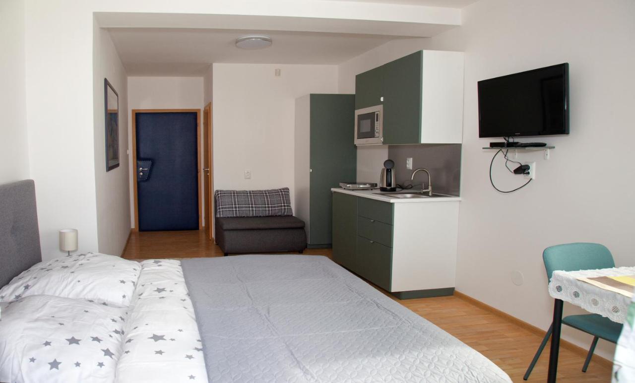 Apartmán u Doktora Banská Bystrica Exterior foto